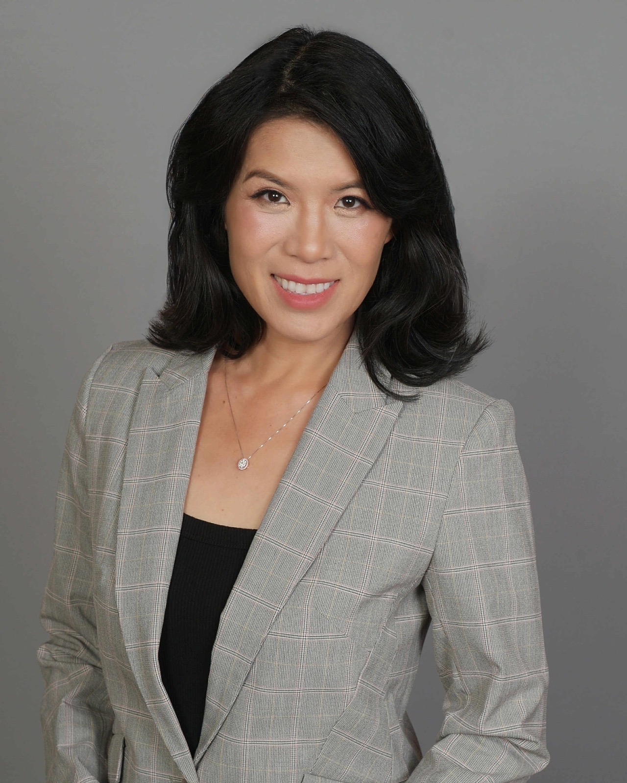 Anna Nguyen, South Bay real estate agent
